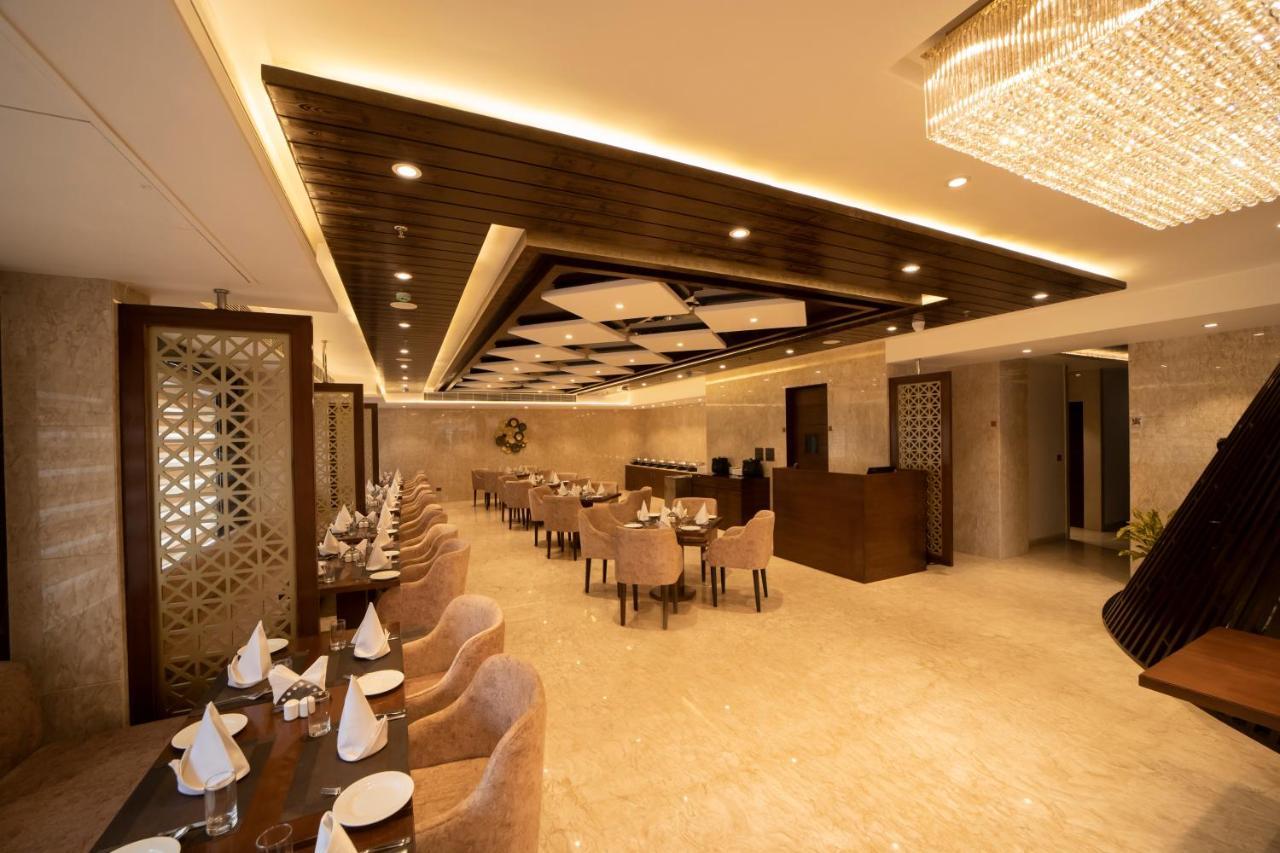 Hotel Dvij Inn Dźajpur Zewnętrze zdjęcie