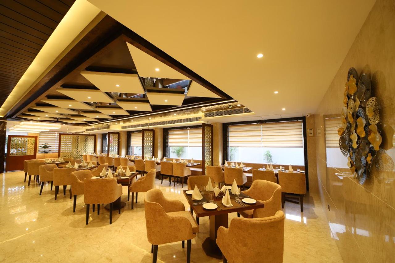 Hotel Dvij Inn Dźajpur Zewnętrze zdjęcie