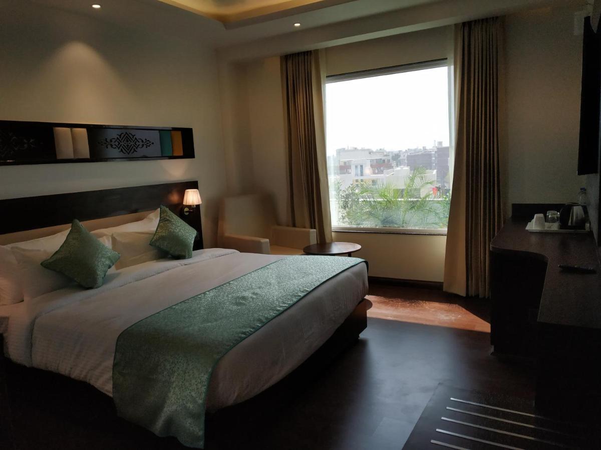 Hotel Dvij Inn Dźajpur Zewnętrze zdjęcie